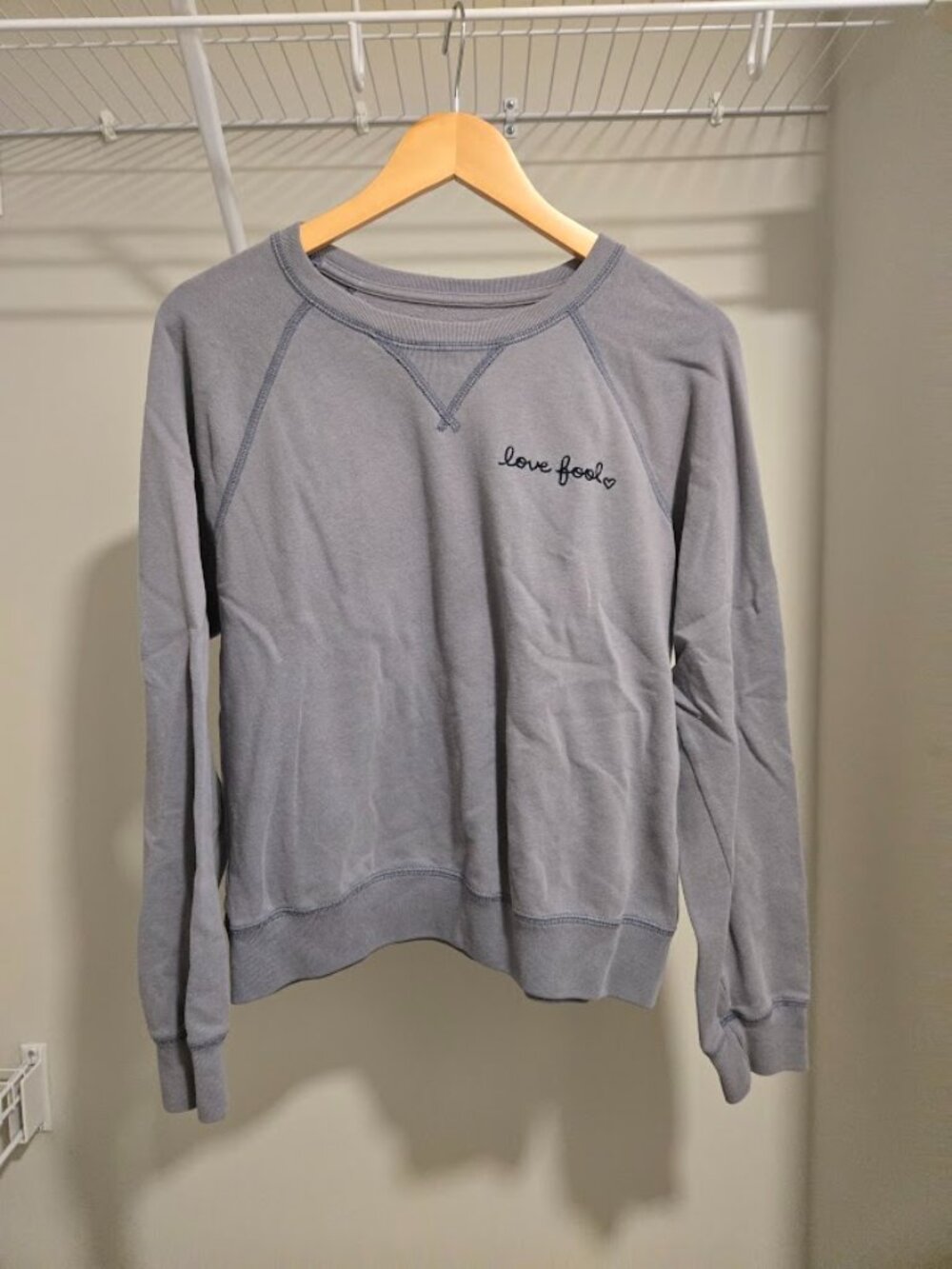 Abercrombie Blue Love Fest Crewneck Sweatshirt S